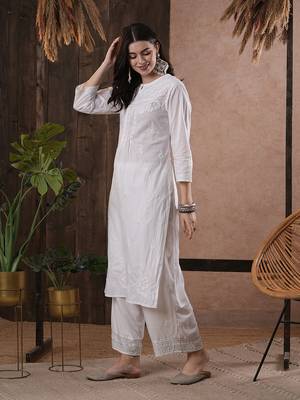 Hand Embroidered White Cotton Lucknowi Chikankari Indian Women Kurta 5