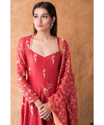 Show Shaa red Tiny Birds Anarkali Set 5