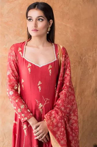 Show Shaa red Tiny Birds Anarkali Set