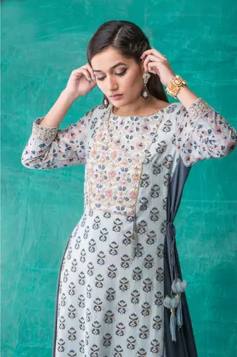 Show Shaa Floral Blue Side Panel Angrakha