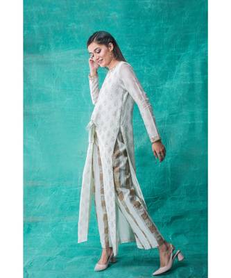 Show Shaa Sea Gree Chanderi Front Knot Kurta & Pant 3