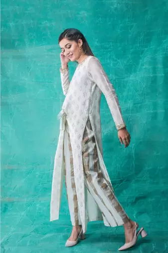 Show Shaa Sea Gree Chanderi Front Knot Kurta & Pant