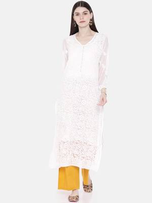 Hand Embroidered White Georgette Lucknowi Chikan Women Kurta With Slip 1