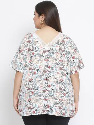 Blossom Repeat Plus Size Women Top 4