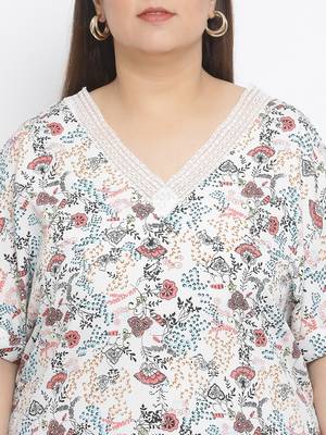 Blossom Repeat Plus Size Women Top 5