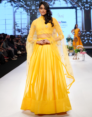 Turmeric Yellow Gold Kasab Jacquard- Chanderi readymade Lehenga-choli-dupatta 1
