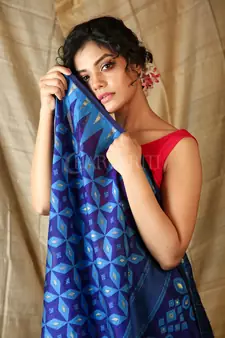 Dark Blue Hand Woven Blended Cotton Saree Without Blouse