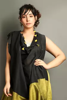 Yellow plain blended cotton saree with blouse