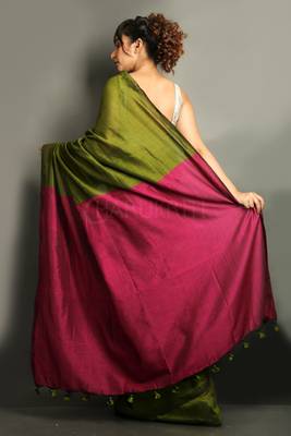 Green plain blended cotton saree with blouse 2