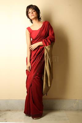 Dark red plain blended cotton saree with blouse 1