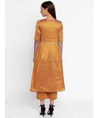 Golden Silk Blend Gathered Kurta Pant 6