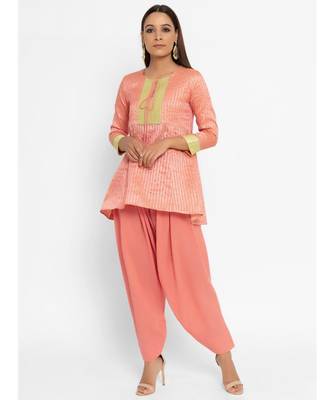 Chanderi Peach Front Tie-Up Flared Kurta Patiala Set 2