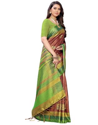 Green printed silk blend saree with blouse 2
