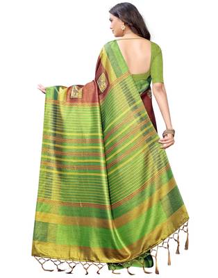 Green printed silk blend saree with blouse 3