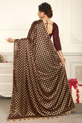Brown plain lycra saree with blouse 4