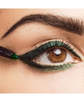 Star Struck Stellar Eyes- Pine Eye Definer 1