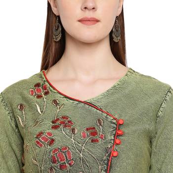 Green embroidered rayon kurtas-and-kurtis 5