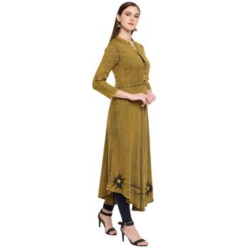 Green plain rayon kurtas-and-kurtis 3