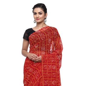 Red printed faux georgette saree with blouse 3
