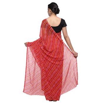 Red printed faux georgette saree with blouse 2