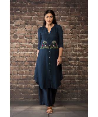 sulochana jangir navy blue handloom inen twill kurta with rich stich hand embroidery paired with  matching pants. 1