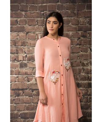 sulochana jangir old rose pink linen silk kurta with anchor hand embroidery paired with matching pants 3