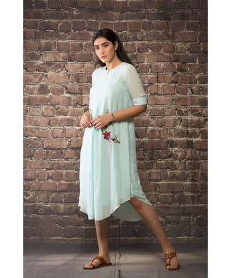 sulochana jangir sky blue linen georgette tunic with bird and bud  embroidery 2