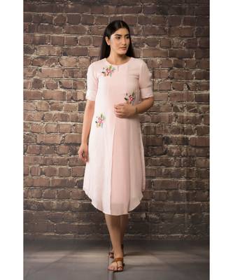 sulochana jangir baby pink handloom linen twill tunic with 3 flower hand embroidery 1