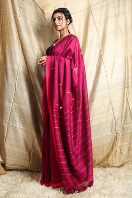 Magenta woven cotton saree with blouse 2