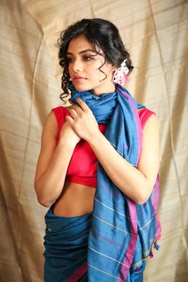 Blue woven cotton saree with blouse 4