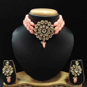 Pink crystal necklaces 1