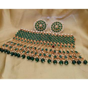 Green crystal necklaces 1