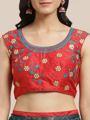 Dark green printed georgette saree with blouse 4