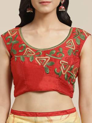 Peach printed georgette saree with blouse 4