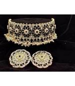 Black pearl necklaces