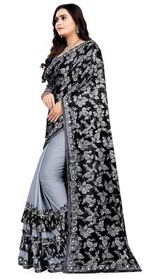 Grey printed lycra saree with blouse 3