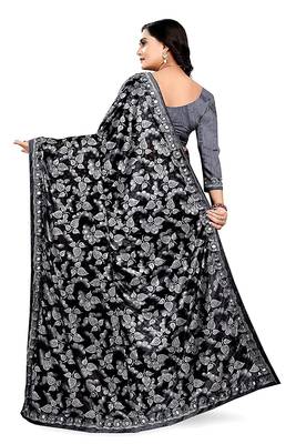 Grey printed lycra saree with blouse 4