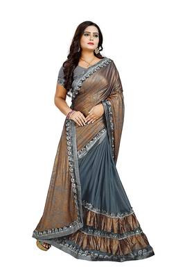 Grey printed lycra saree with blouse 3
