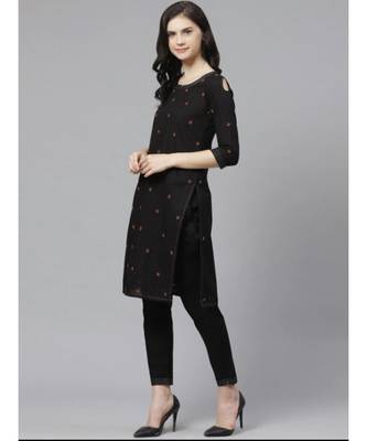 Hand Embroidered Black Cotton Lucknow Chikankari Women Kurta With Trouser Set 1