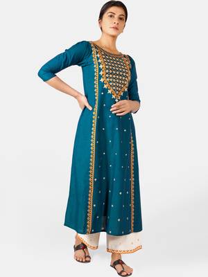 Turquoise Heavy-Neck and Twinkiling Star Embroidered Khadi Kurta Set 3