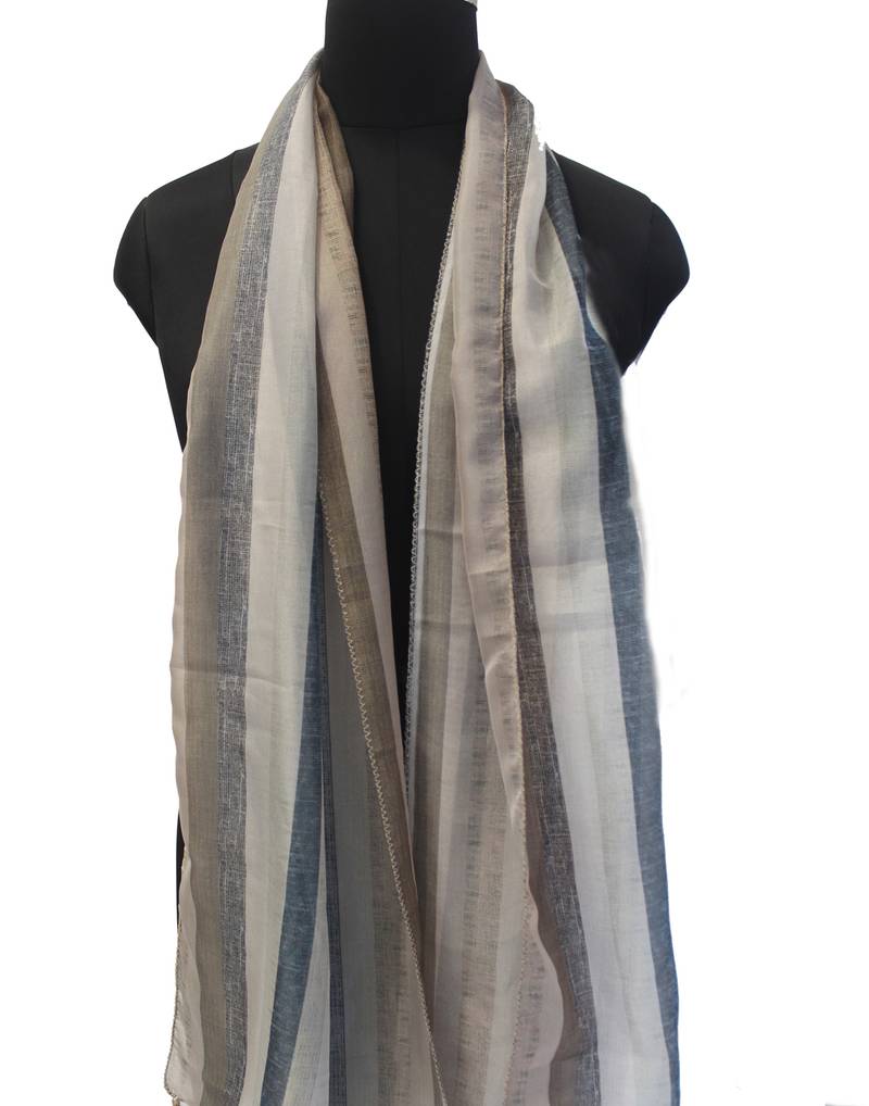 DesiButik Alluring Multicolor Modal Satin Fabric Digitally Printed Scarf