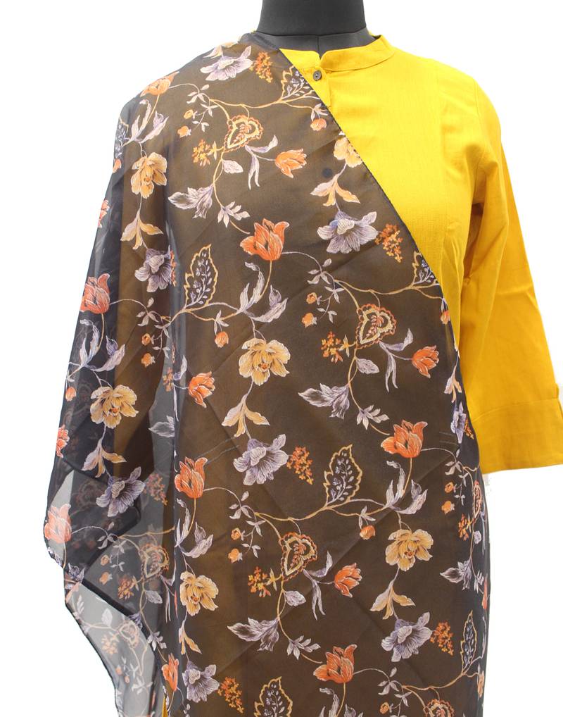 DesiButik Glamorous Black Modal Satin Fabric Digitally Printed Scarf