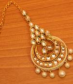 White pearl maang-tikka