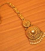 Gold pearl maang-tikka