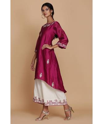 Anju Harleen Magenta Asymmetrical Tunic With Ivory Farshi 3