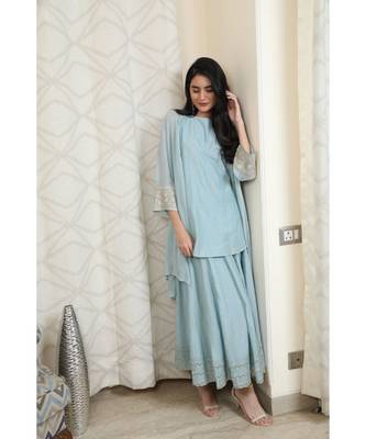 Sleeveless Tunic with Skirt and Overlay 2