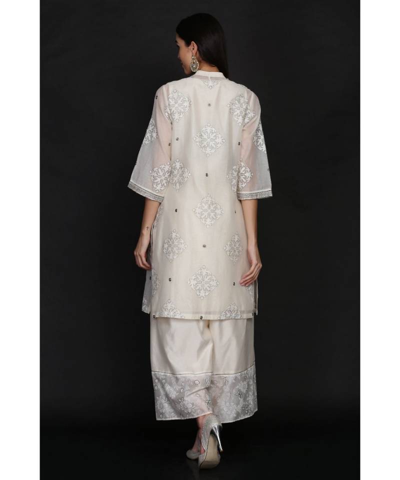  Ivory Sleeveless Tunic With Overlay And Farshi