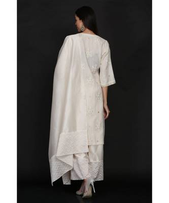  Ivory Tunic Farshi And Dupatta With Cross 3