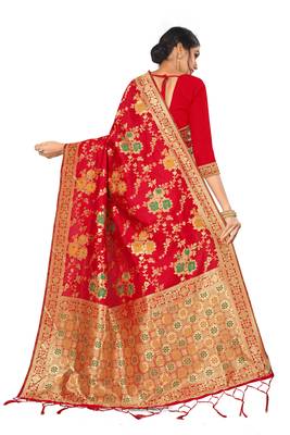 Red Woven Silk Blend Saree With Blouse 3