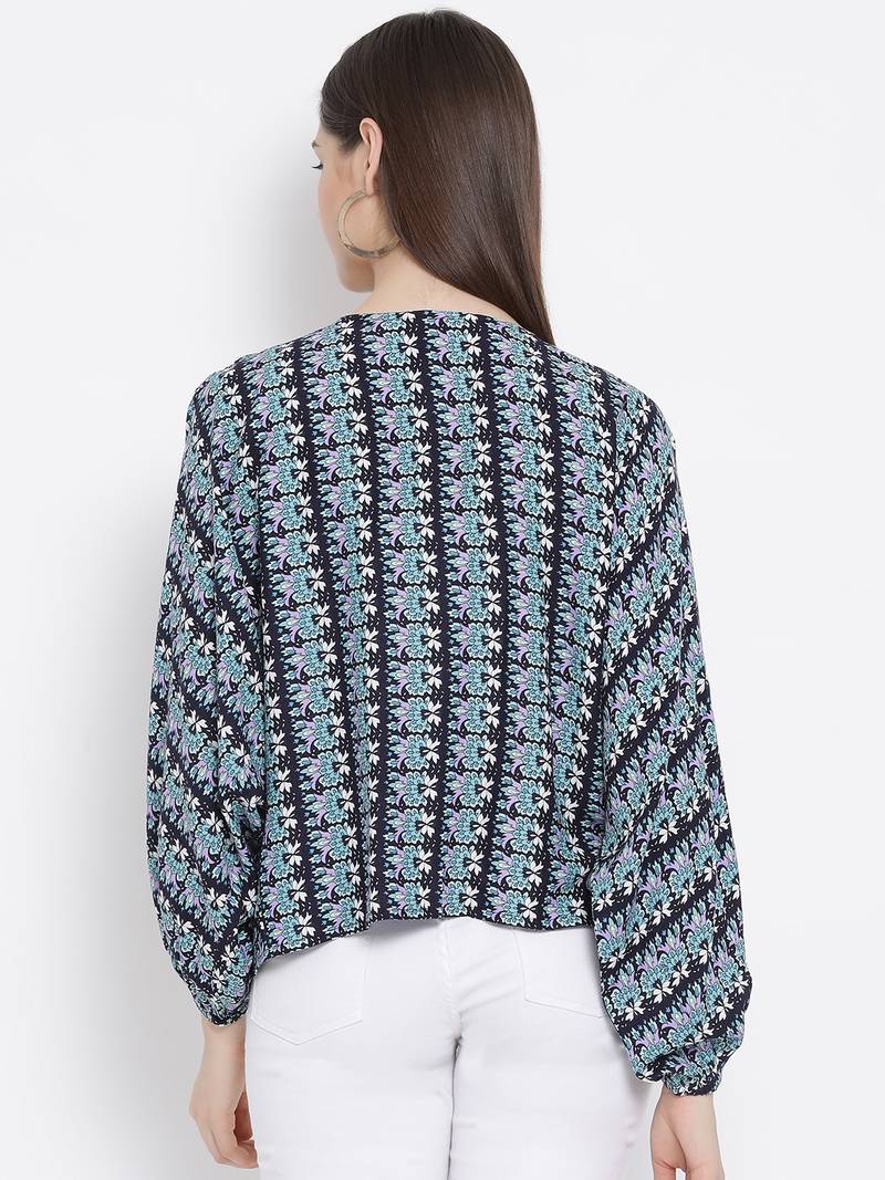 Carla Demeanor Glory Women's Shrug